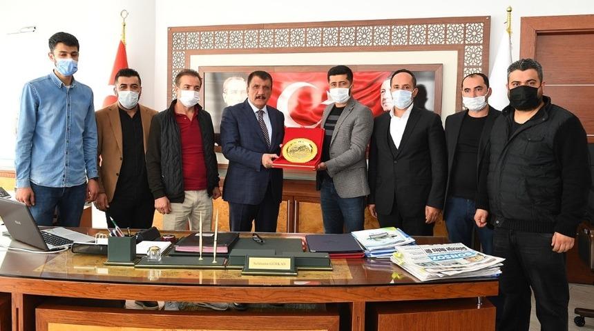 Esnaflarından Başkan Gürkan’a teşekkür ziyareti