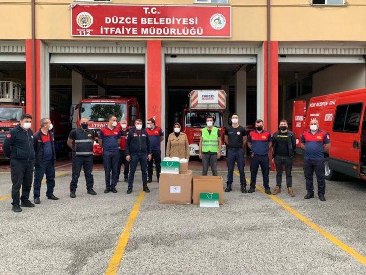 Düzce Belediyesi depremzedelerin yaralarını sarmak için yola çıktı G1