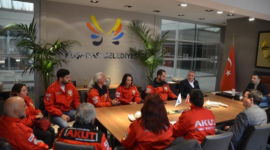 AKUT Kuşadası ekibi İzmir&rsquo;e gitti