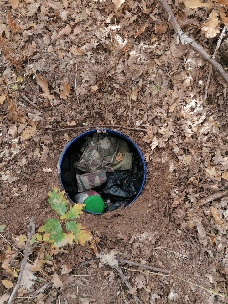 Muş’ta PKK terör örgütüne ait silah ve mühimmat ele geçirildi G3