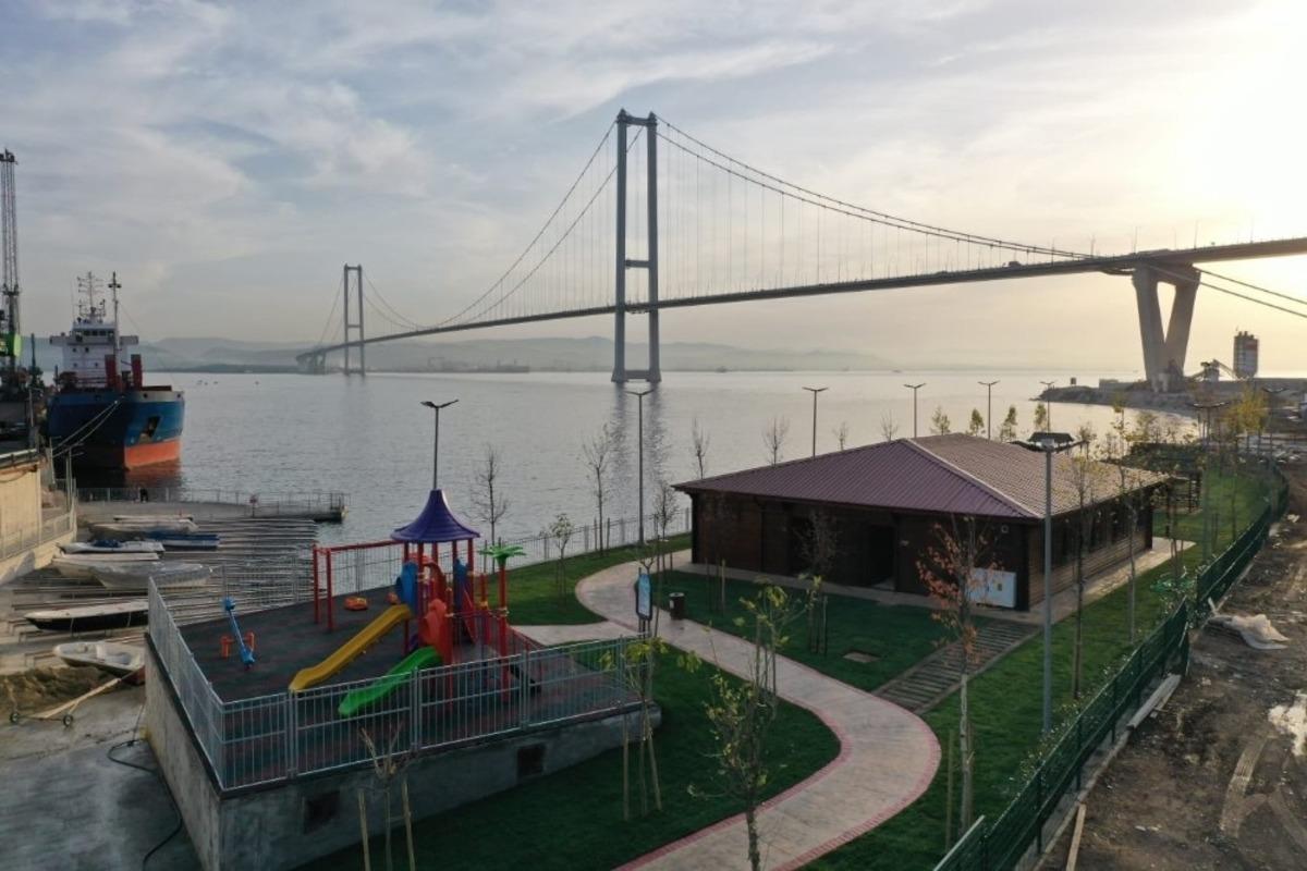 Osmangazi K&ouml;pr&uuml;s&uuml; manzaralı sahil parkı tamamlandı