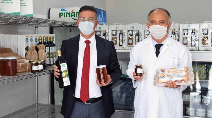 Balıkesir &Uuml;niversitesi &ouml;ğrencilerin &uuml;retimini değerlendiriyor