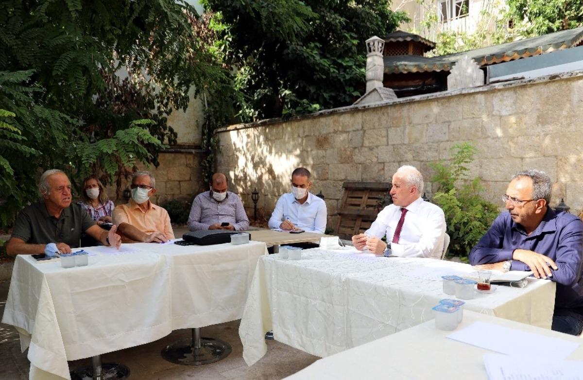 Mersin&rsquo;de Yaşayan, Yetişen ve İz Bırakanlar M&uuml;zesinin &ccedil;alışmaları hız kazandı