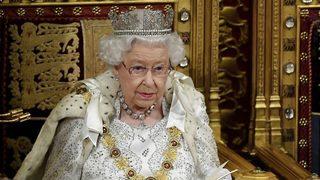İngiltere bu iddiayı konuşuyor! 'Kraliçe Elizabeth tahttan inecek'