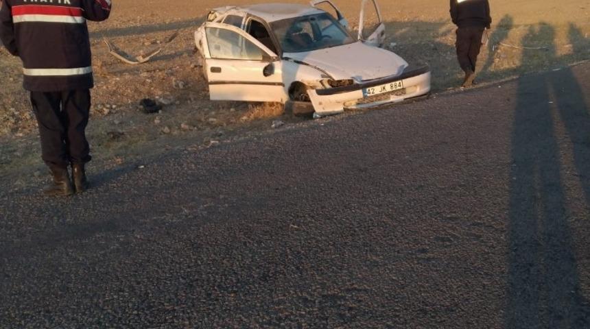 Takla atan otomobilin s&uuml;r&uuml;c&uuml;s&uuml; yaralandı