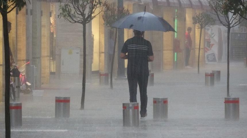 Karadeniz’de 4 il için şiddetli yağış uyarısı