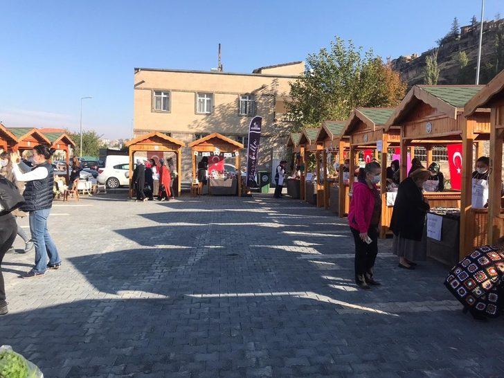 Talas ‘Maharetli Eller Kadın Üretim Pazarı’ açıldı G5