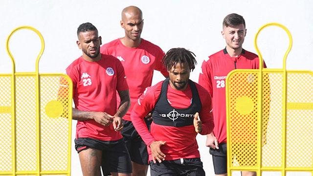 7 eksikli Antalyaspor, Fenerbahçe karşısında