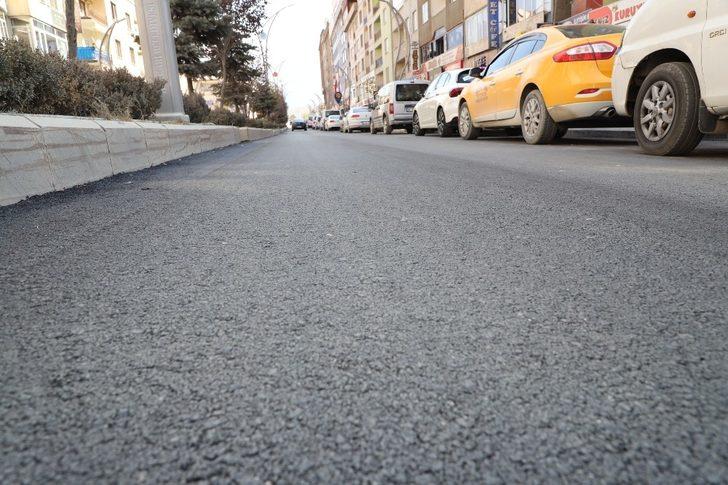 Hakkari’de bulavar caddedi modern asfalt yola kavuştu G2