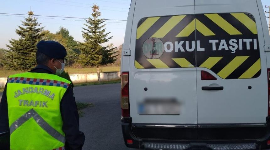 Bayburt şehir merkezinde &ouml;ğrenci taşıyan okul servisi &uuml;cretlerine y&uuml;zde 10 zam yapıldı