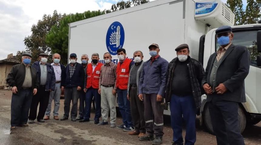 Kumbaba Köyünden depremzedelere gıda yardımı