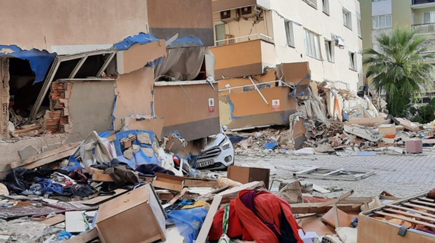 İzmir'e hırsızlık i&ccedil;in geldiği belirlenen 9 kişi yakalandı