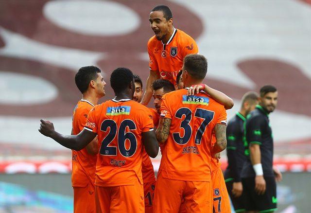 Konyaspor 1-2 Başakşehir (Maç sonucu)