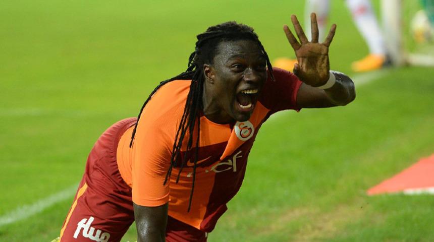 Gomis'ten İzmir'deki depreme destek!