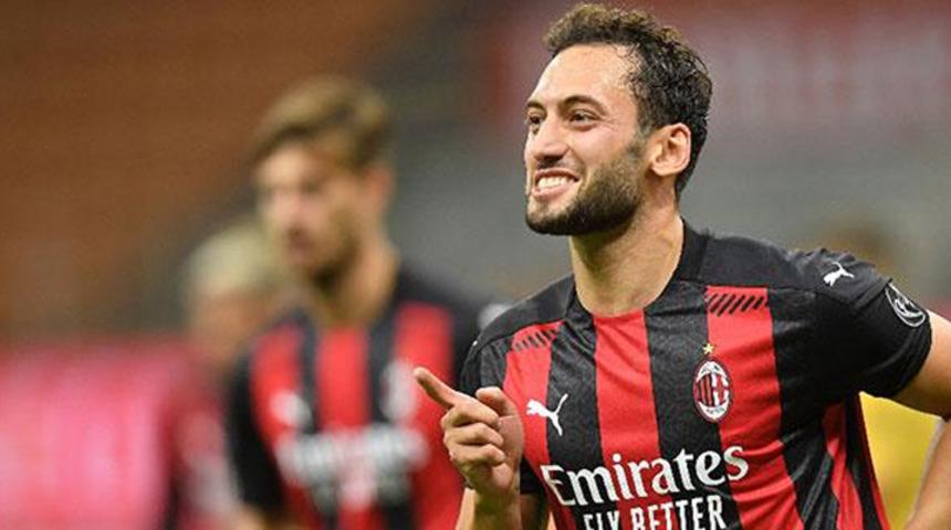 Hakan Çalhanoğlu için ezeli rakip Inter devreye girdi!