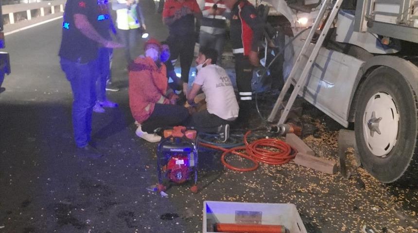 Mardin'de trafik kazası: 1 &ouml;l&uuml;