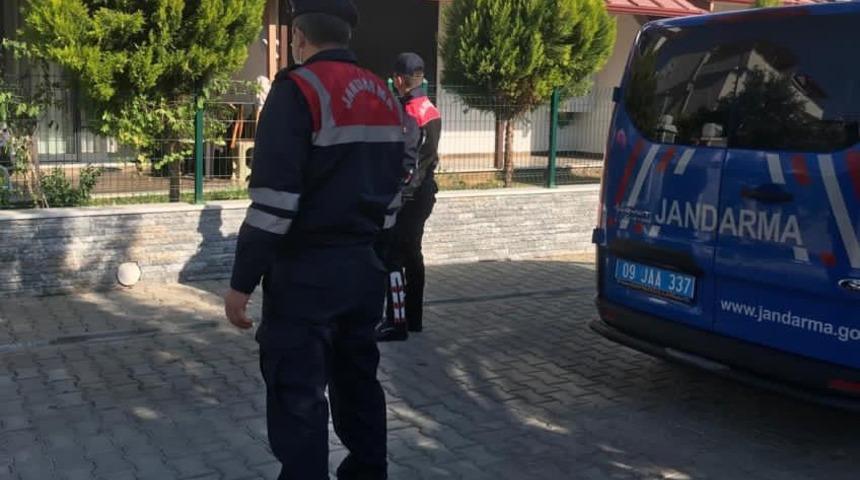 Kuşadası’nda sahte alkol üreten 5 kişi yakalandı