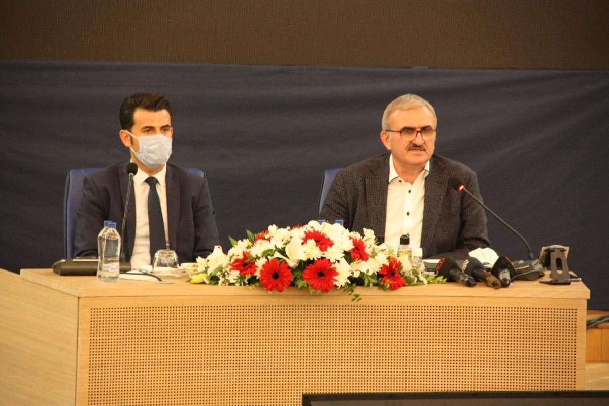 Diyarbakır Valisi Karaloğlu, Yenişehir il&ccedil;esinin şahlanması i&ccedil;in projeleri değerlendirdi