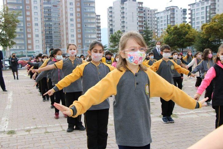Celalettin Ekinci: “Okullarımızda virüsün olmadığı güzel günlere döneceğiz” G4