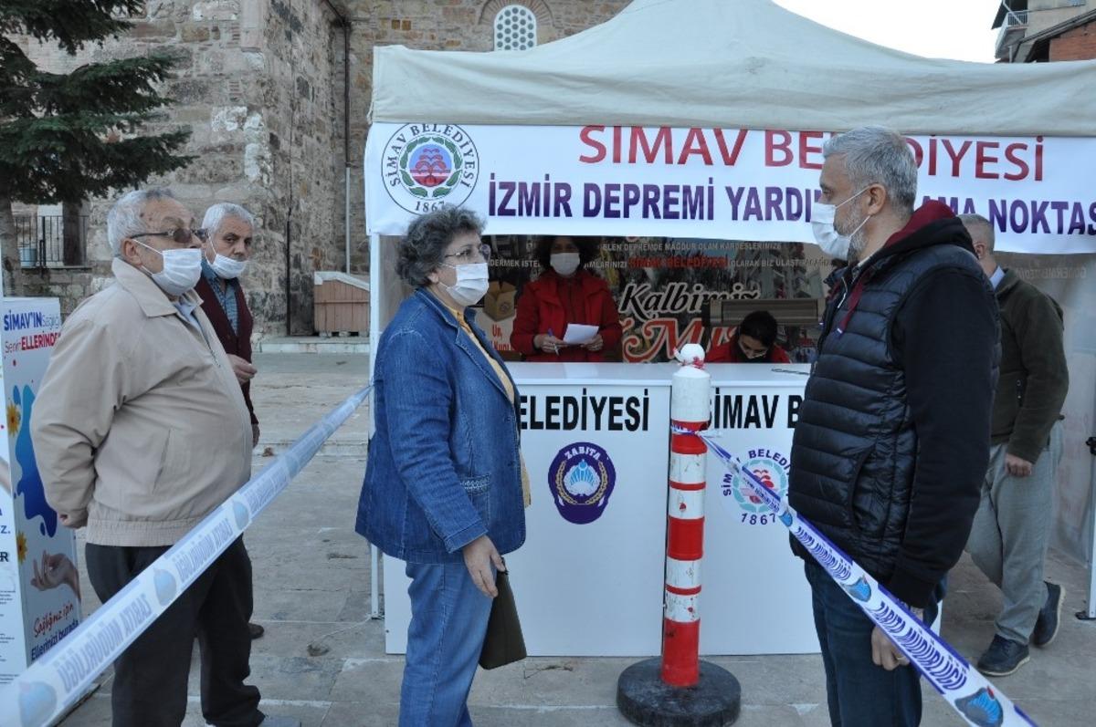 Simav&rsquo;da depremzedeler i&ccedil;in yardım kampanyası