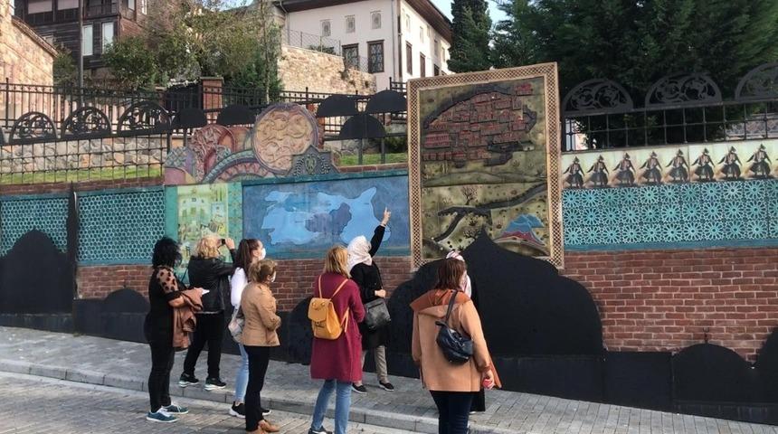 Gez G&ouml;r Kocaeli 3 farklı &uuml;lkeden eğitimcileri ağırladı