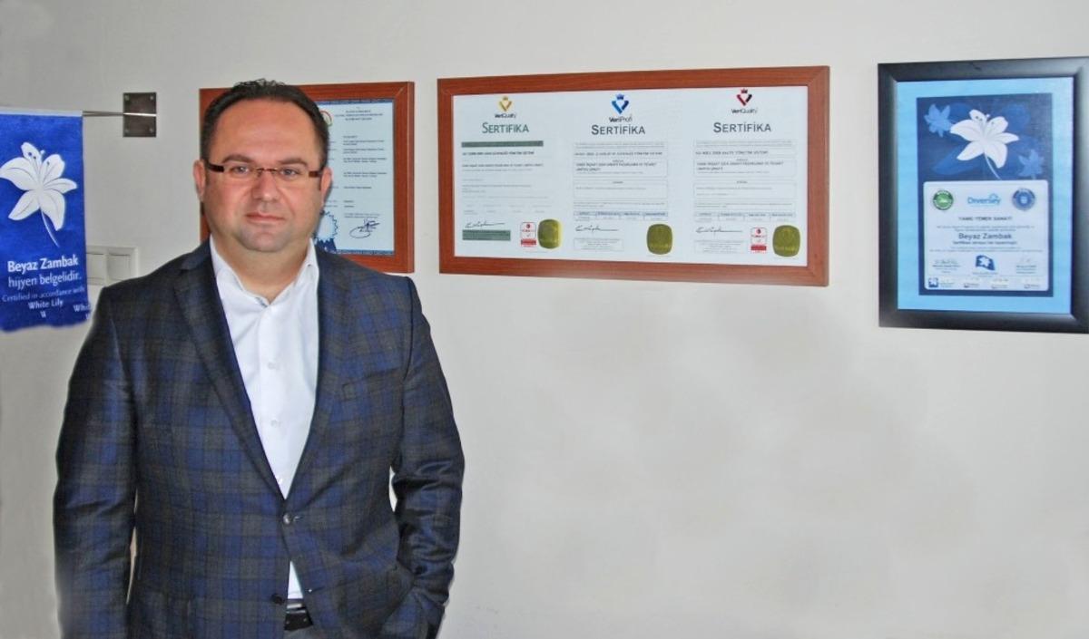 Yankı yemekte koronaya ge&ccedil;it yok