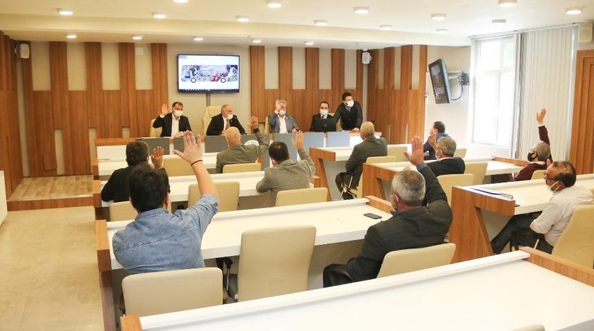 Yahyalı Belediyesi’nden Yerköyspor’a 40 bin TL destek