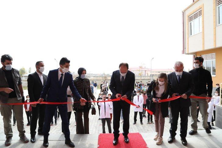 Başkale Anadolu Lisesi eğitim öğretime açıldı G4