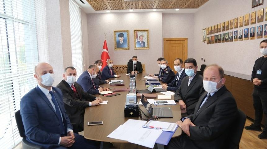 Korona ile mücadeleye ’Hijyen’ ekibi