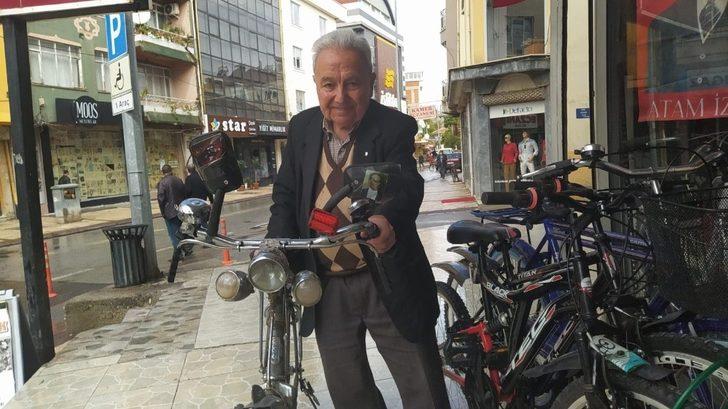 66 yıldır aynı bisikletiyle işe gelip gidiyor G2