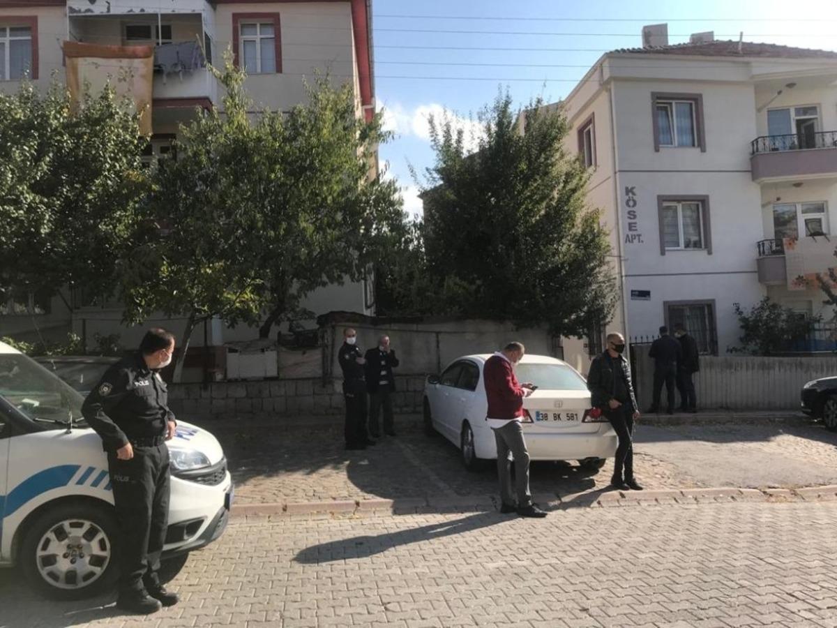Epilepsi hastası kız &ccedil;ocuğu yatağında &ouml;l&uuml; bulundu