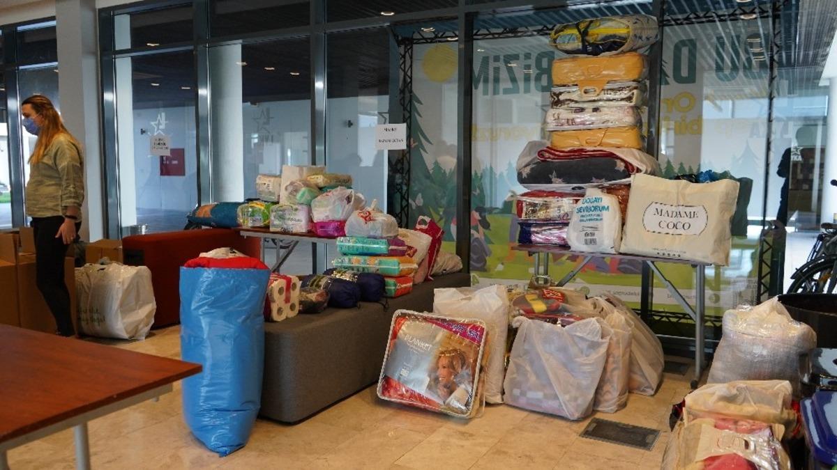 Deprem b&ouml;lgesine yardımlar &ccedil;ığ gibi b&uuml;y&uuml;yor