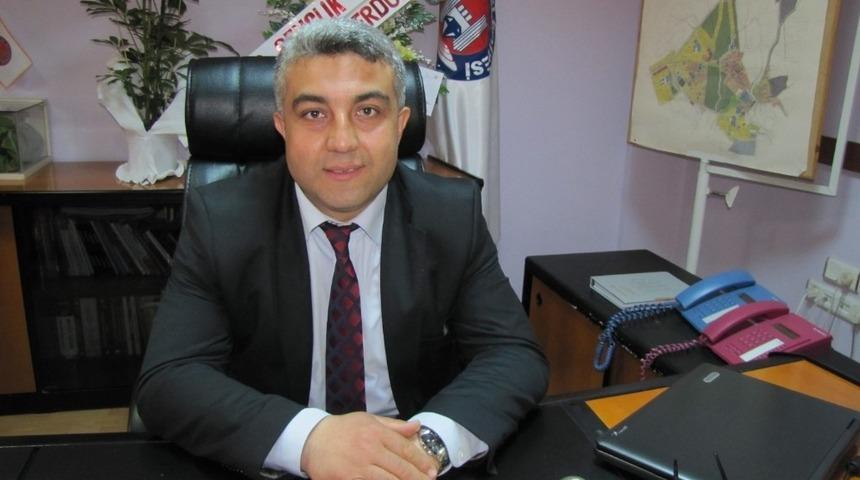 Korona vir&uuml;s&uuml; yenen Başkan &Ccedil;alışkan, g&ouml;reve başladı