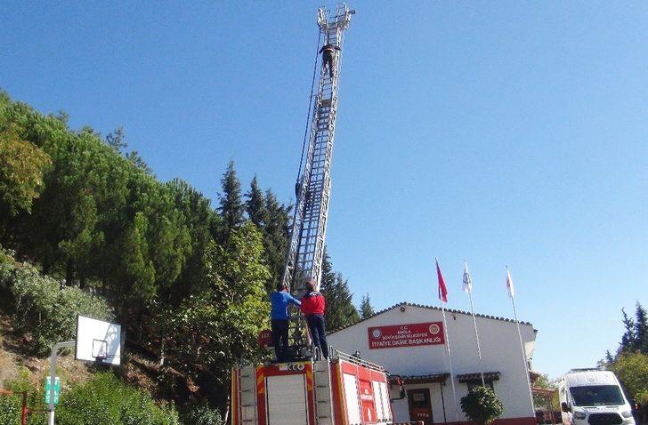 İtfaiyeci olmak için ter döktüler G4