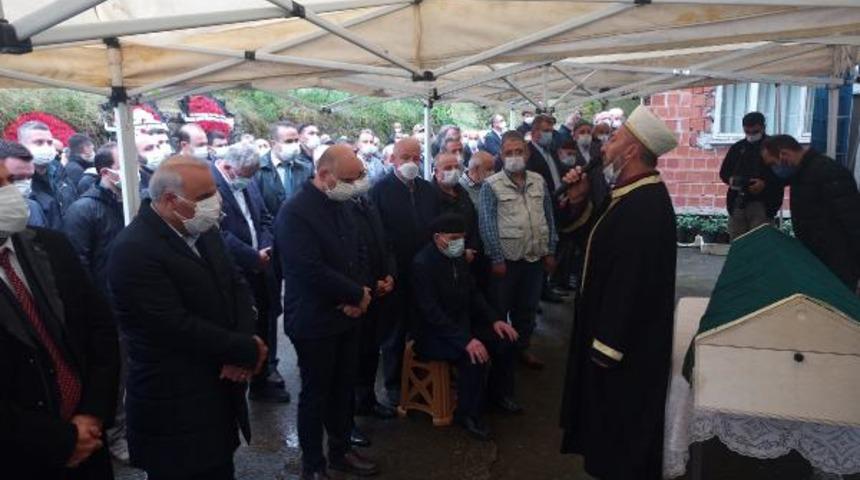 Bakan Karaismailoğlu'nun acı g&uuml;n&uuml;