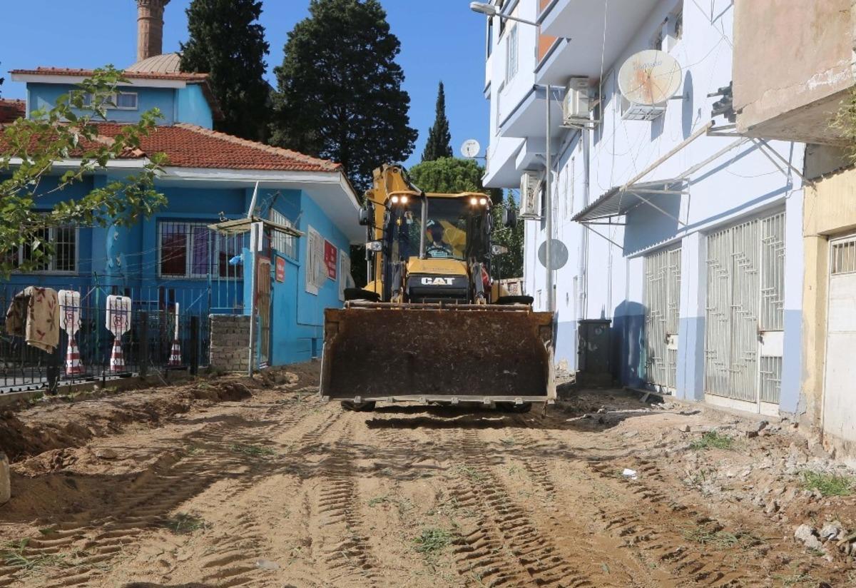 Efeler Belediyesi Hasanefendi Mahallesi&rsquo;nde yol &ccedil;alışmalarına başladı