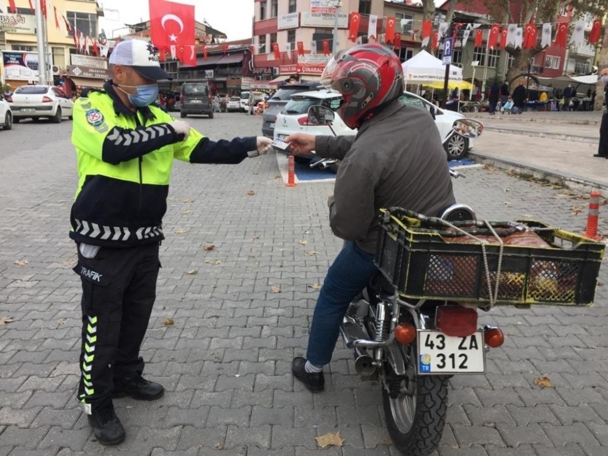 K&uuml;tahya&rsquo;da 47 motosiklet trafikten men edildi