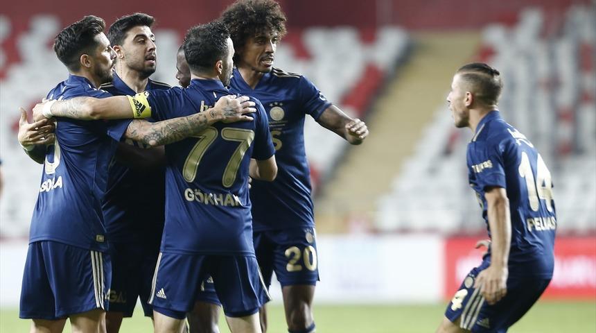  Gökhan Gönül: Ben böyle bir maç hatırlamıyorum