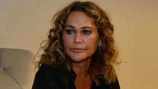 Hülya Avşar'dan İzmir depremi paylaşımı: İçim yanıyor ama biliriz ki ateş düştüğü yeri yakıyor