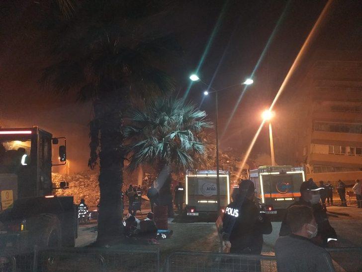 Depremde enkaz altında kalan Kulalı Nerrin Erakman’ı arama çalışmaları sürüyor G3