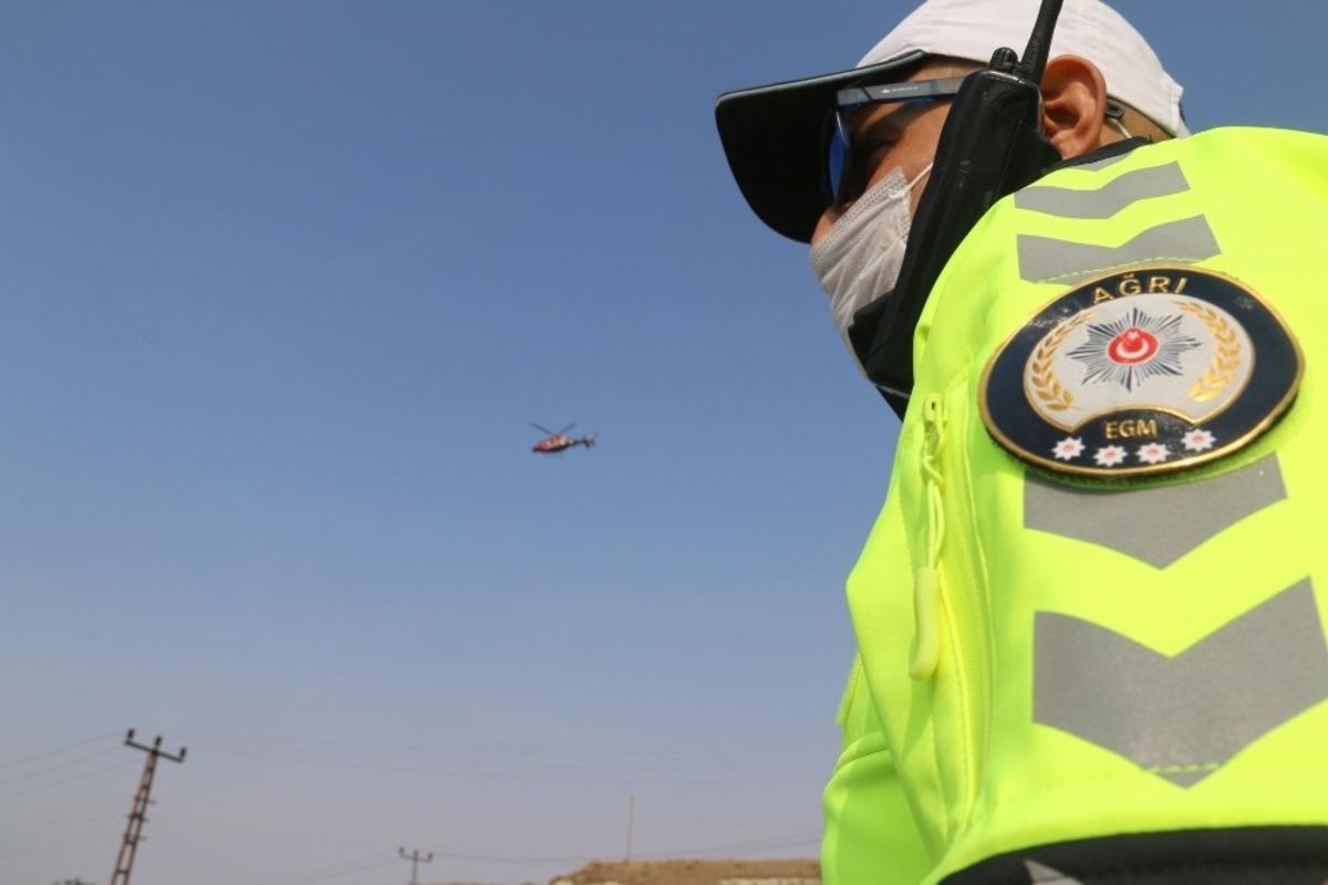 Ağrı&rsquo;da trafik denetimleri helikopter ve drone yardımıyla ger&ccedil;ekleştirildi