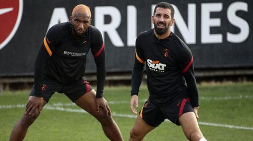 Fatih Terim'den Arda Turan kararı! İlk 11'e geri d&ouml;n&uuml;yor...