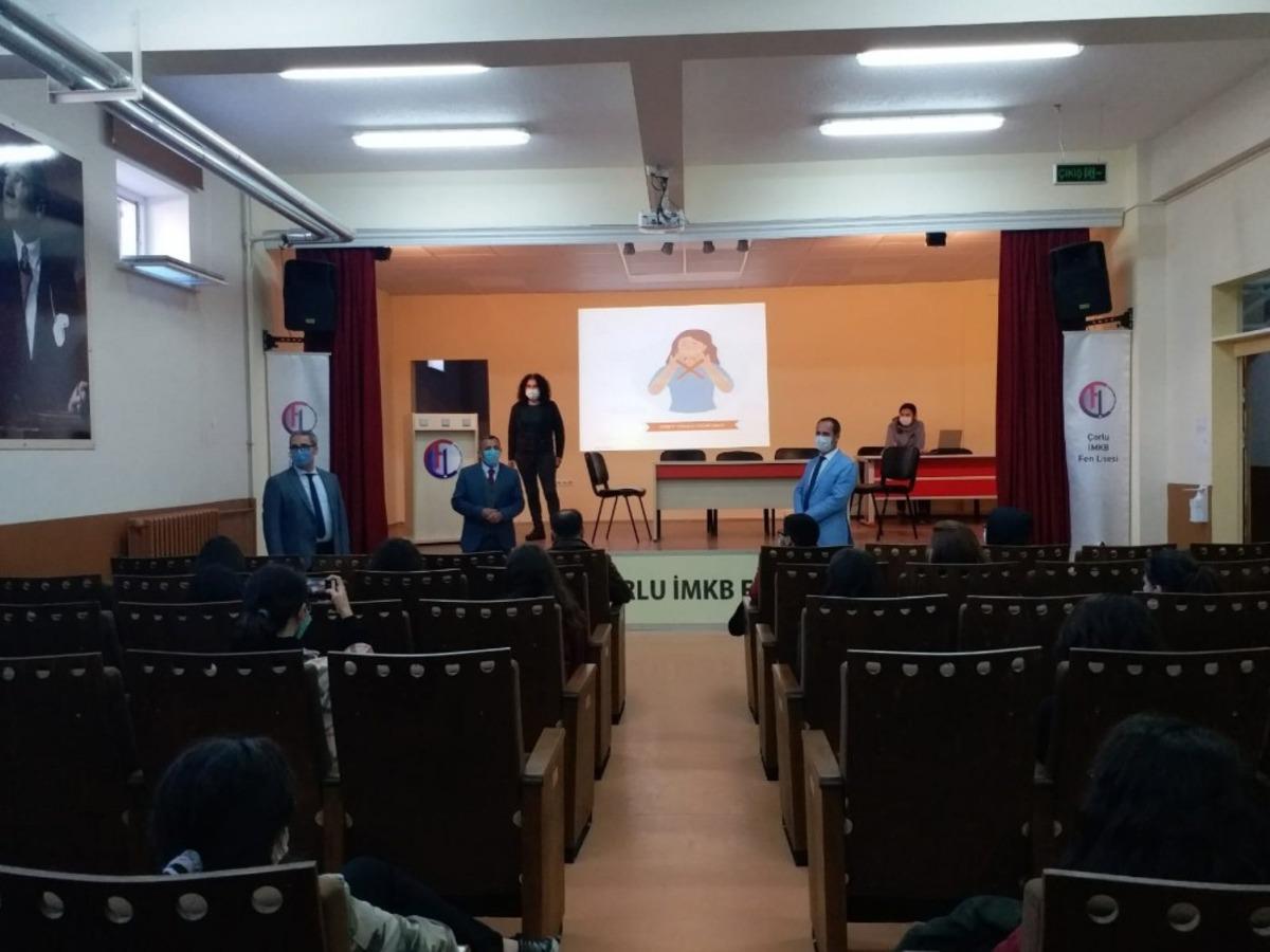 &Ouml;ğrencilere Covid-19 eğitimi