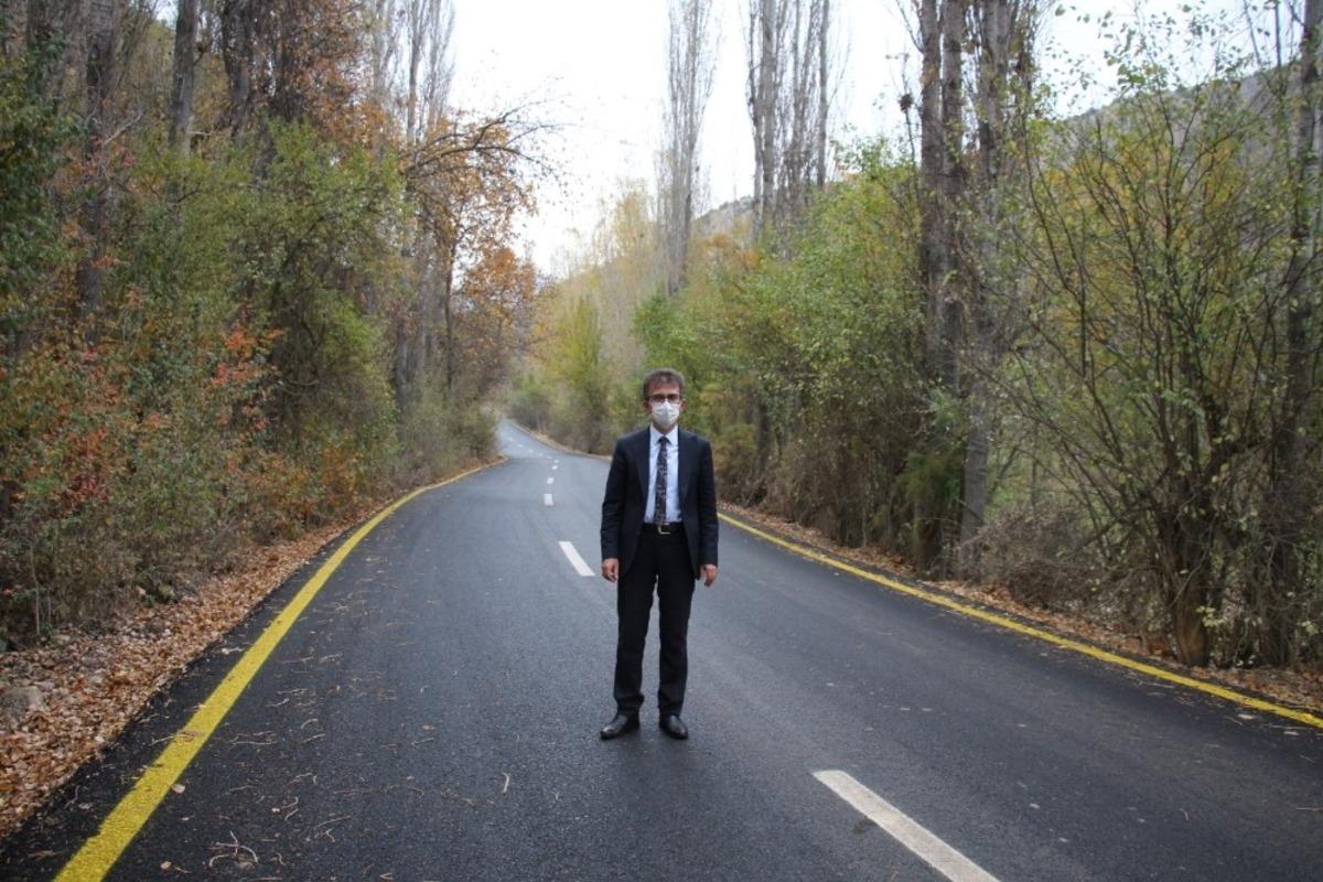 Olur İl&ccedil;esine bağlı 10 mahalle yolu asfalt oldu