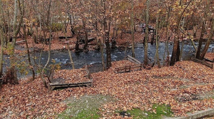 Kartpostallık manzara! Gören telefonuna sarılıyor