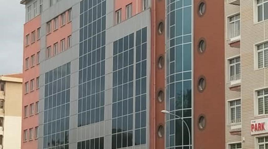 Belediye eski binası 18 aydır boş duruyor