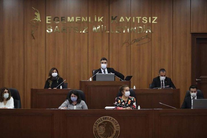 İzmir depreminde hayatını kaybedenler Kartal’da anıldı G3