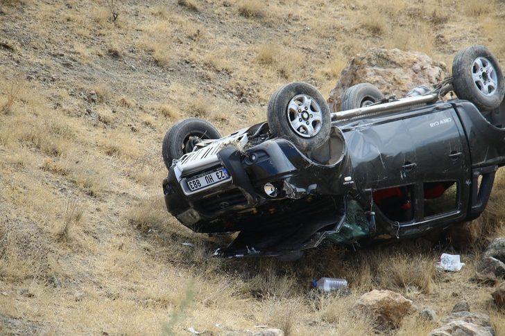 Elazığ’da araç şarampole uçtu: 1 yaralı G3