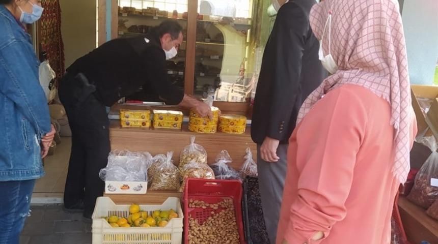 Yazıhan &uuml;retici pazarına ilgi