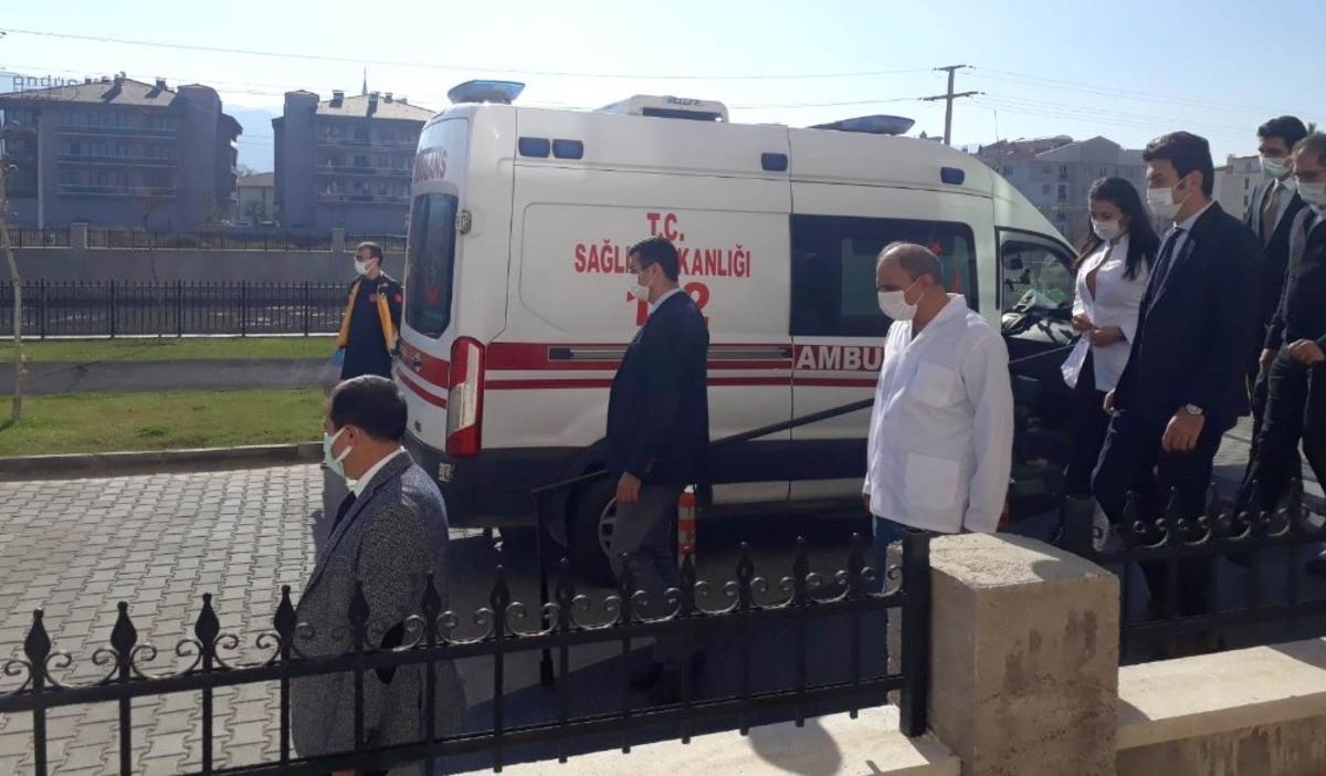 Korona testi yapılan b&ouml;l&uuml;mle hastaların teması en aza indirilecek
